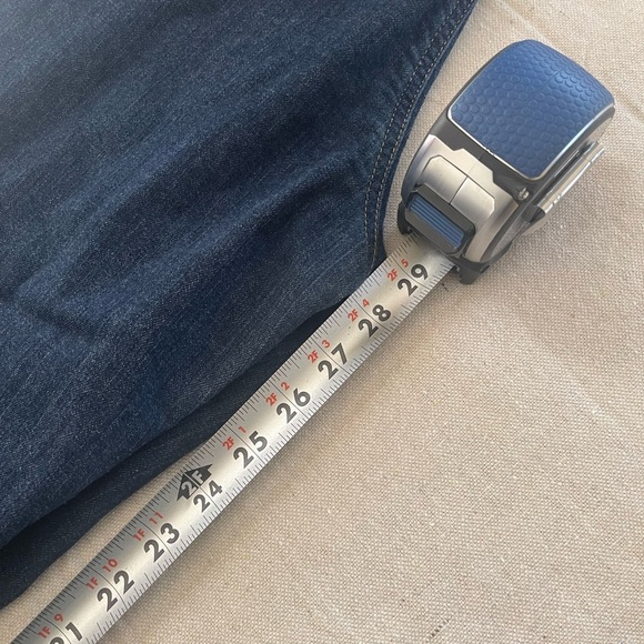 L.L. Bean Blue Straight Leg Jeans Classic Style - Picture 7 of 8